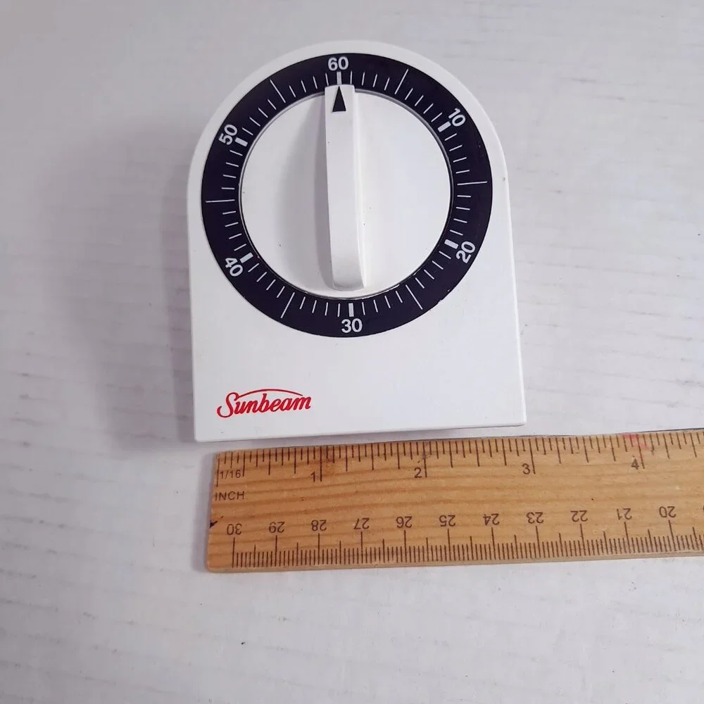 Sunbeam 60 minute kitchen egg timer‎ mechanical white plastic 90353 black dial